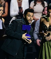 November062016-MTVEMAs-00016.jpg