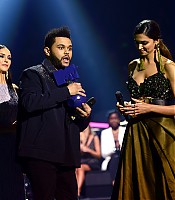 November062016-MTVEMAs-00039.jpg